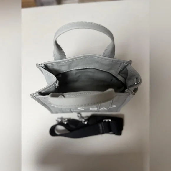 Marc Jacobs Grey “The Tote Bag” - Picture 4 of 6